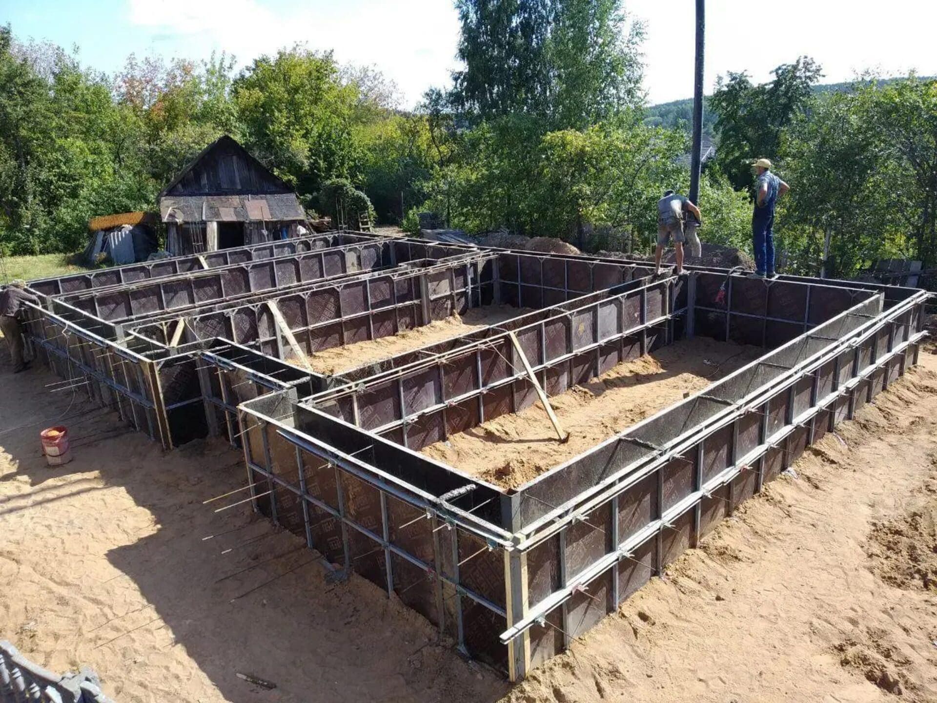 Всё просто — только при чёткой координации