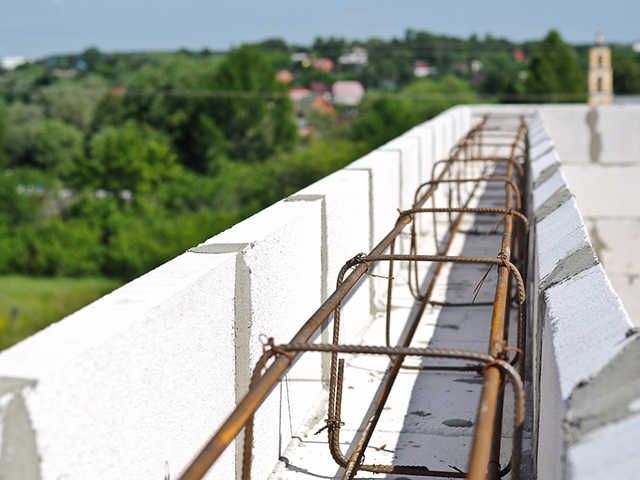 Монолитные пояса